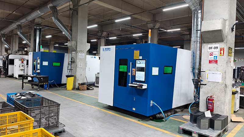 Metal Boru Lazer Kesim Makinesi LX-T12 – Türkiye’de Motosiklet ve Elektrikli Araç Üretimi İçin Hassas Çözüm
